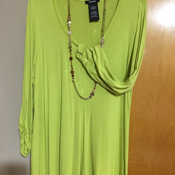 Woman top - Picture 2 of 2